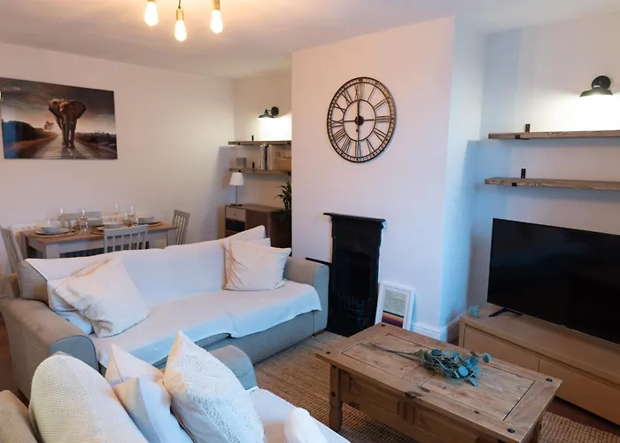 Oak Cottage